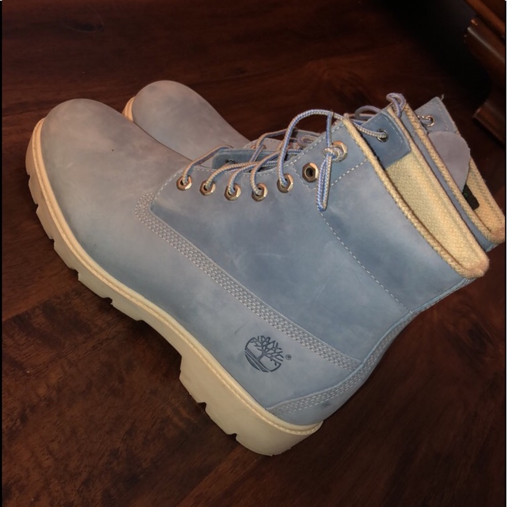 LIMITED EDITION TIMBS
